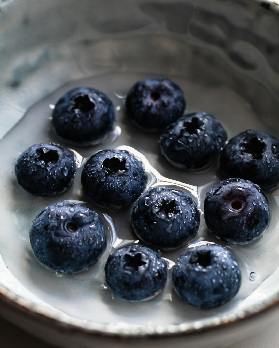 Berries (Blueberries, Strawberries, Raspberries) (image credits: unsplash)