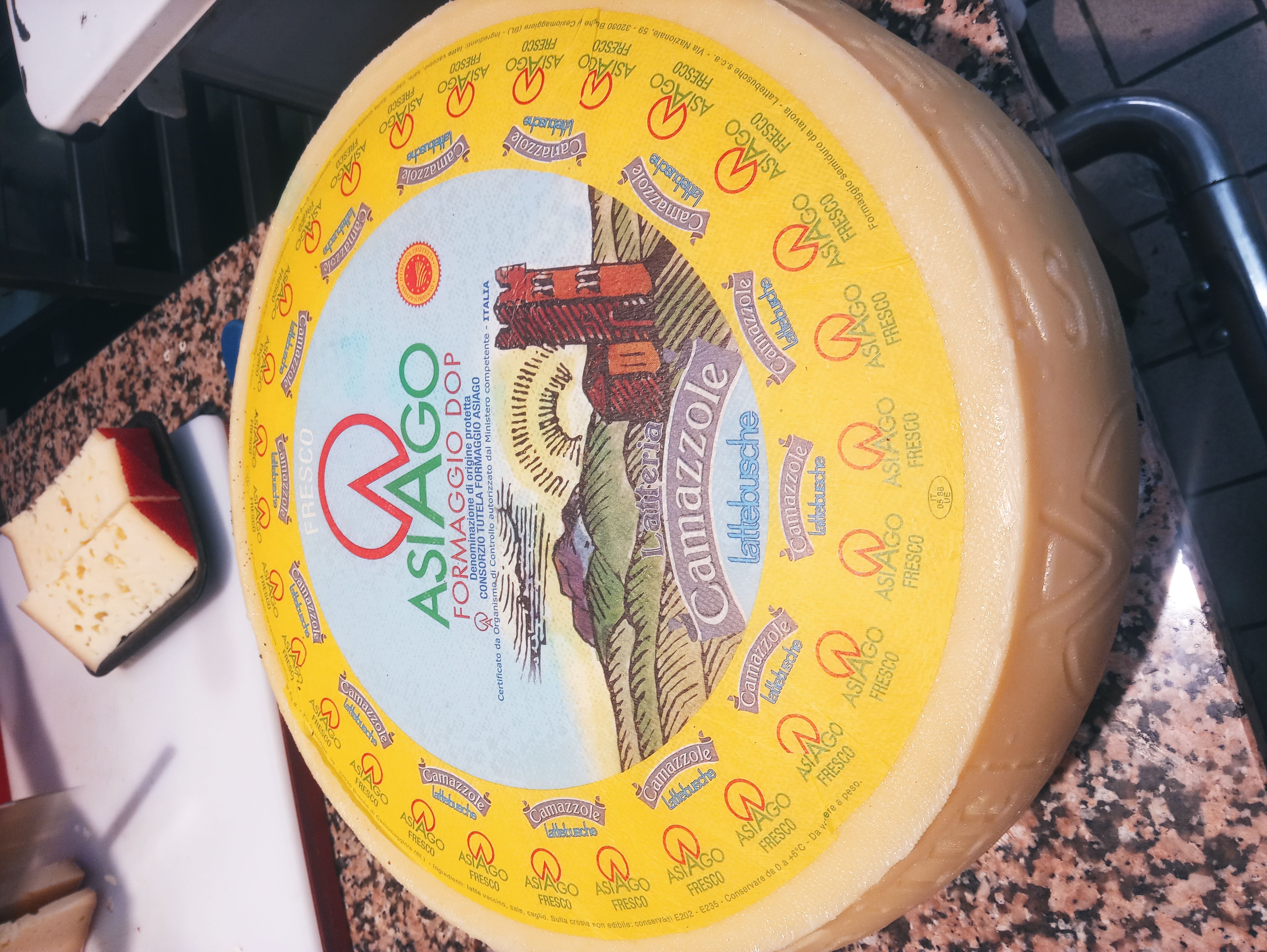 Asiago: Italian Richness at Stake (image credits: wikimedia)