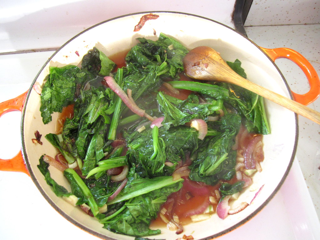 Leafy Greens: The Money-Draining Green Machine (image credits: flickr)