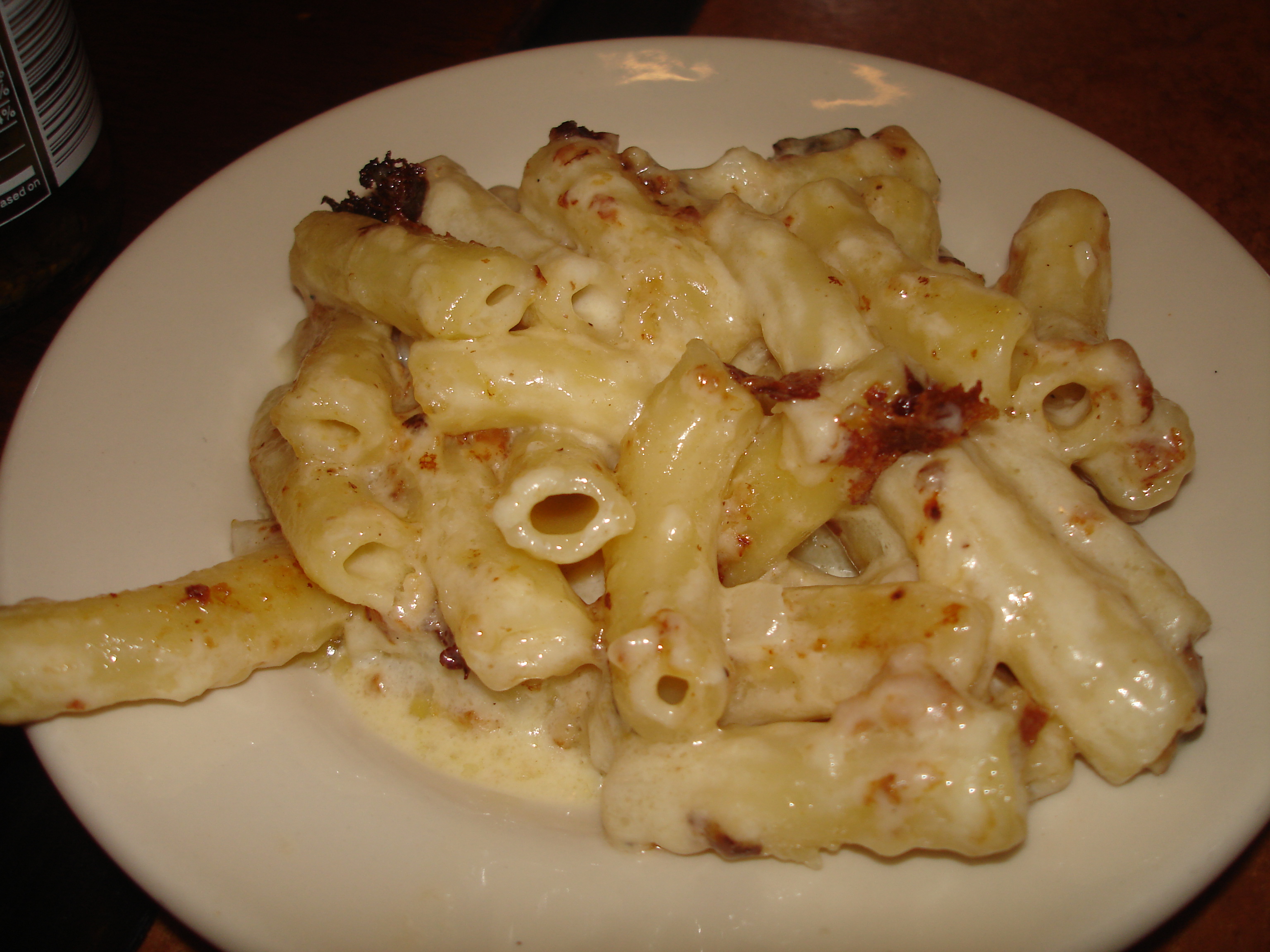 Mac and Cheese: The Medieval Italian Masterpiece That Conquered America (image credits: Side of Mac & Cheese, CC BY 2.0, https://commons.wikimedia.org/w/index.php?curid=35563329)