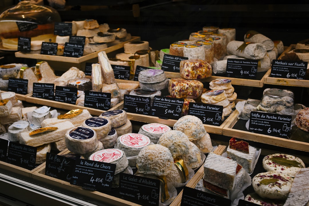 The Parmesan Predicament: Smart Cheese Swaps (image credits: unsplash)
