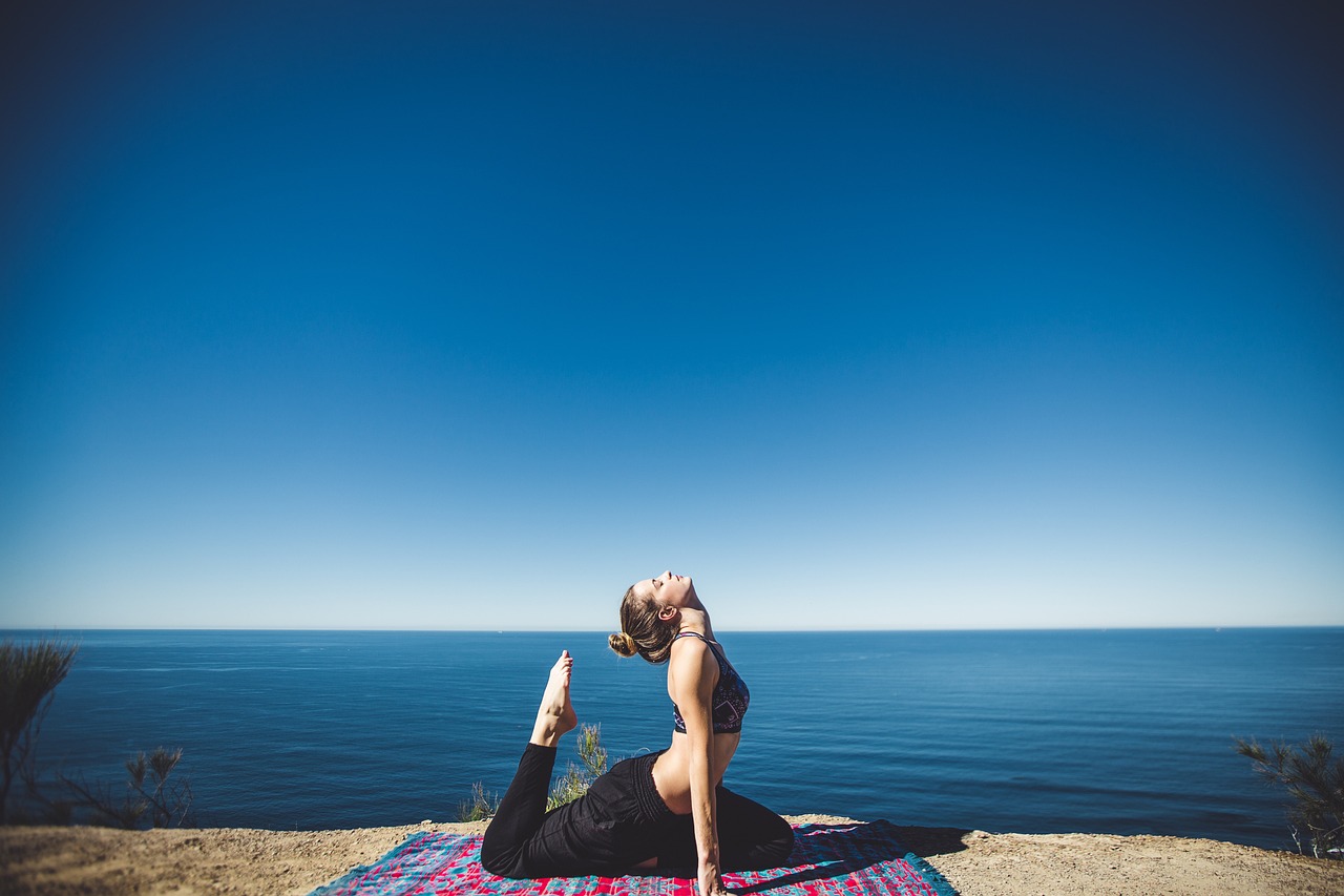 Static Stretching Before Exercise: The Old-School Habit That's Hurting You (image credits: pixabay)