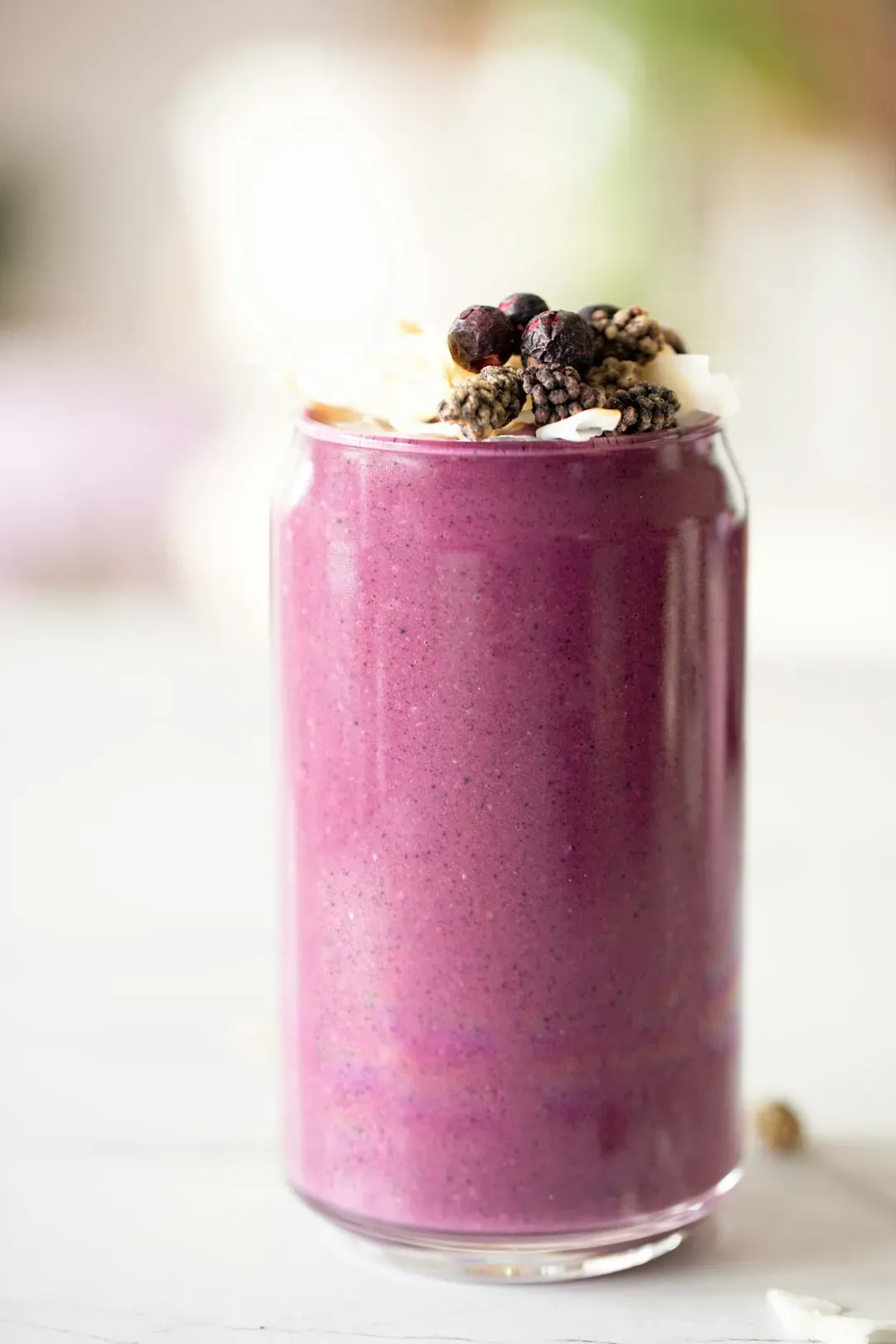 9. The "Superfood" Smoothie With Dates or Dried Fruit Added (Image Credits: Unsplash)