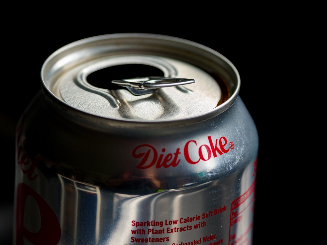 Diet Soda: The Zero-Calorie Inflammation Bomb (image credits: unsplash)