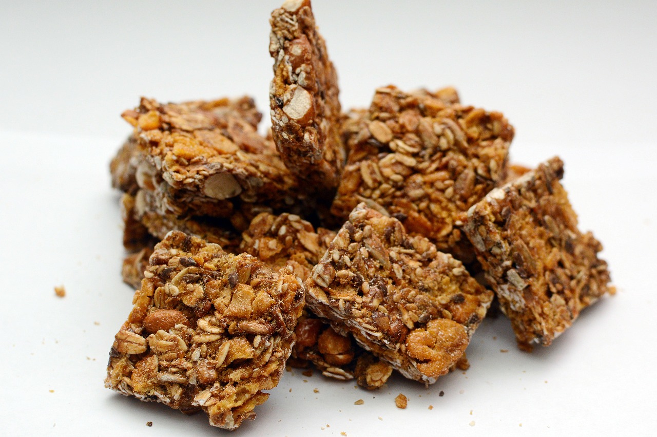Granola Bars: The Candy Bar in Disguise (image credits: pixabay)