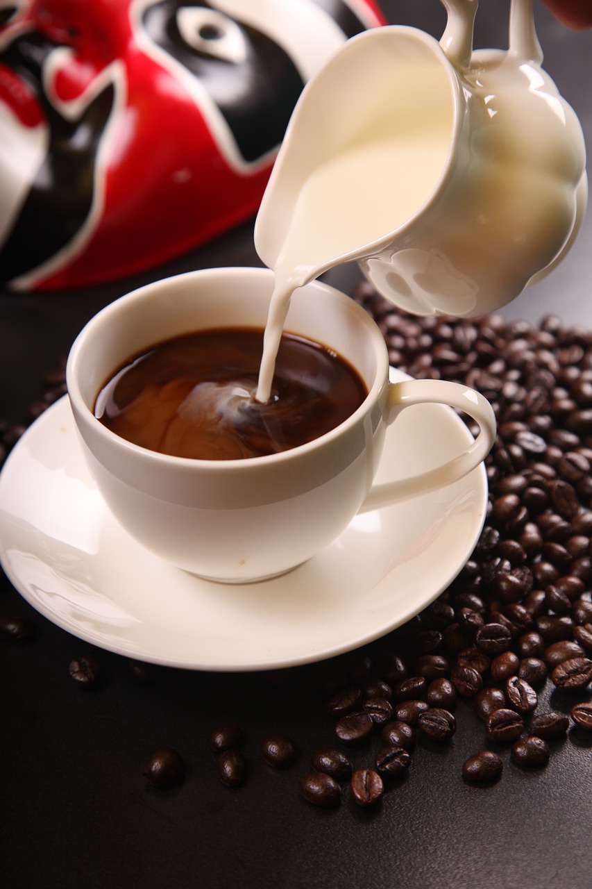 Switch Coffee Creamer for Coconut Milk (image credits: pixabay)
