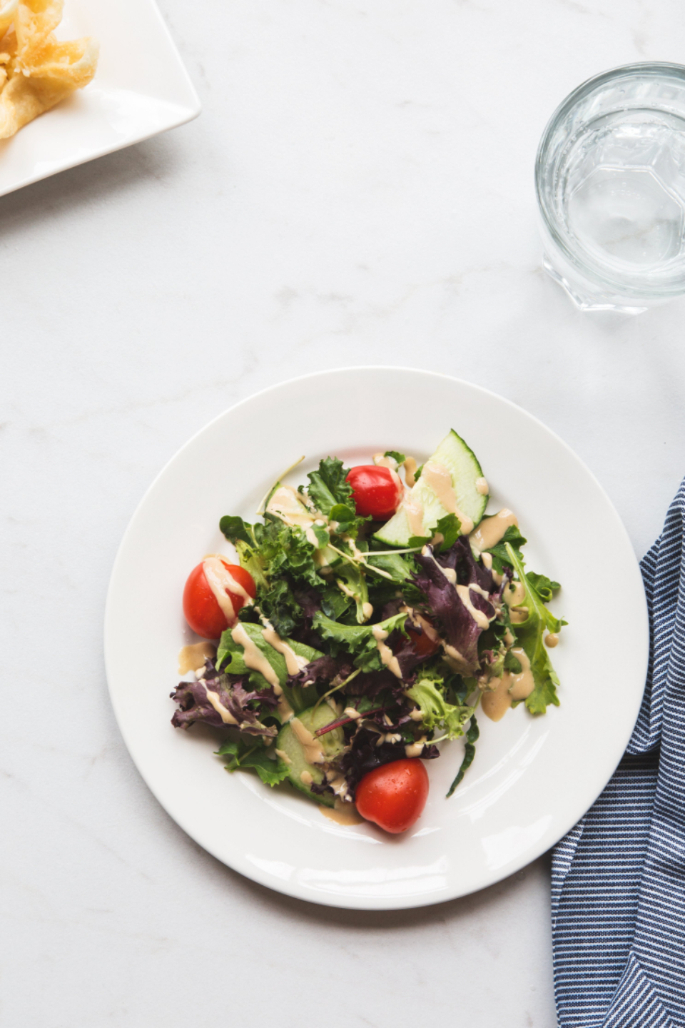 Skipping Dinner Leads to Overcompensation Later (image credits: stocksnap)