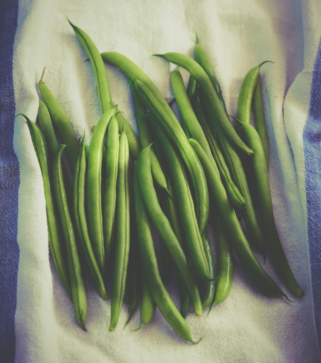 Lima Beans - The Pale Green Giants of Rejection (image credits: unsplash)