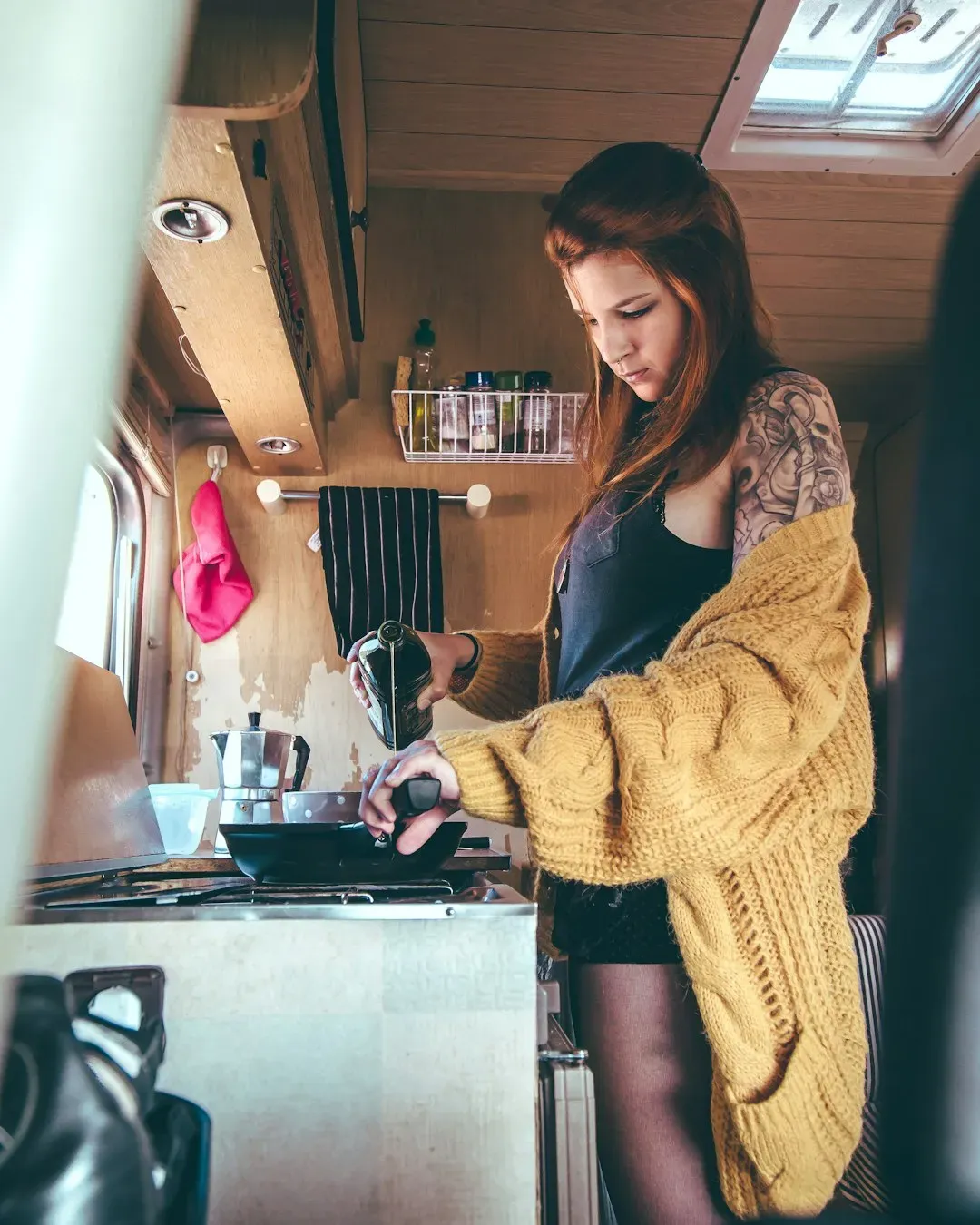 Celebrity Chefs and the Minimalist Movement (Image Credits: Unsplash)