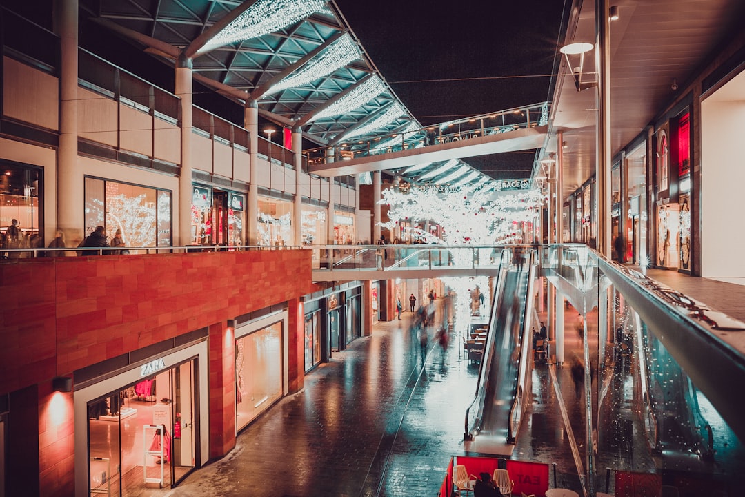 The Power of Habit in Grocery Shopping (image credits: unsplash)