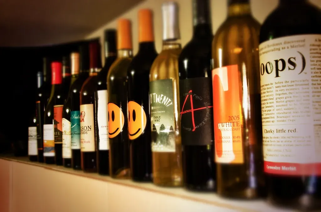 What the Cheapest Wine on the List Is Actually Telling You (Max and Dee, Flickr, CC BY 2.0)