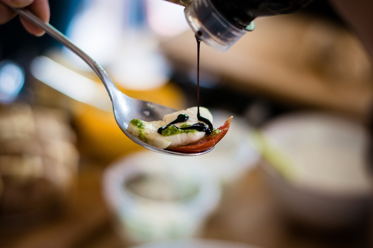 Balsamic Vinegar (image credits: pixabay)