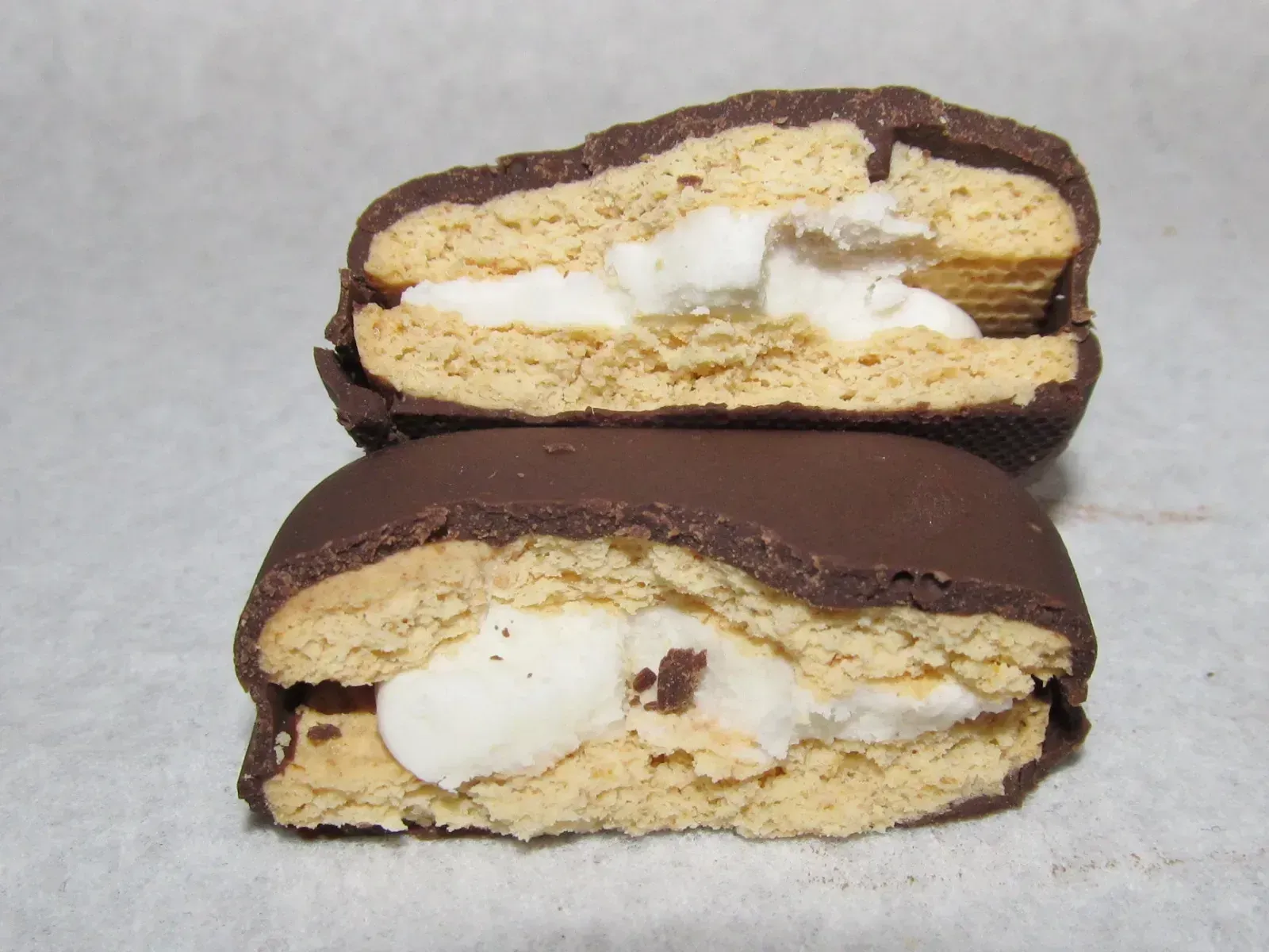 9. Keebler CC Ricers - Rice Chips That Nobody Remembers (Image Credits: Keebler S'mores Cookie Inside, CC BY-SA 2.0)