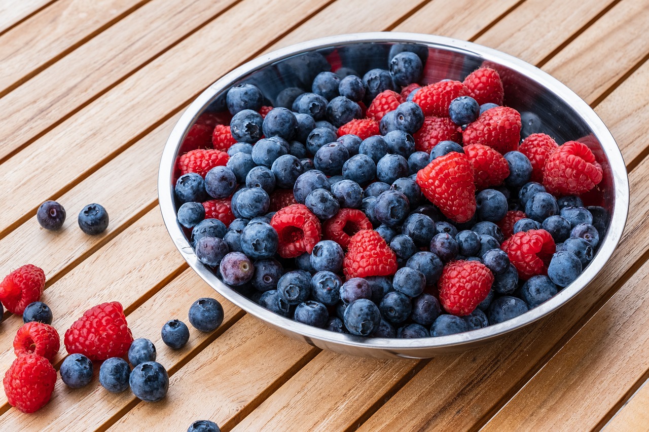 Berries: Polyphenol-Rich Protection (image credits: pixabay)