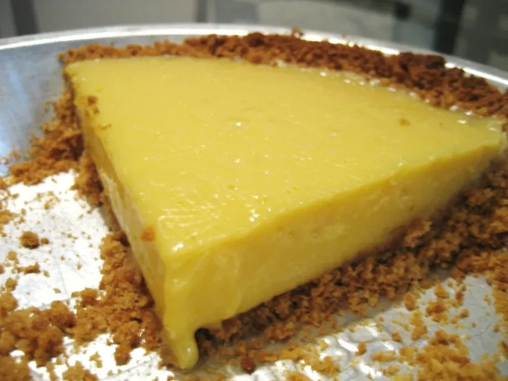 Florida: Key Lime Pie Reigns Supreme (Image Credits: Flickr)