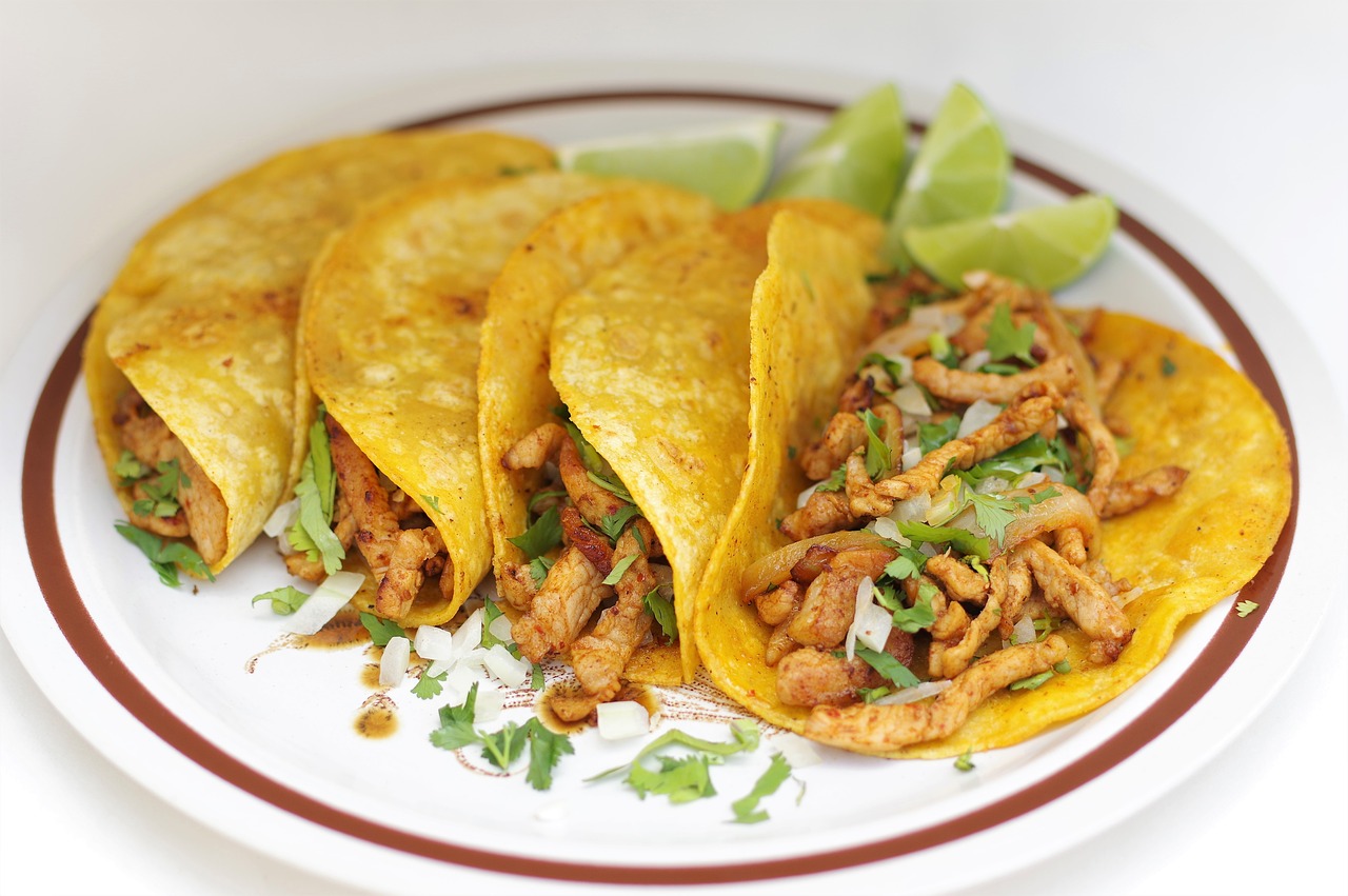 Vegetarian Tacos (image credits: pixabay)
