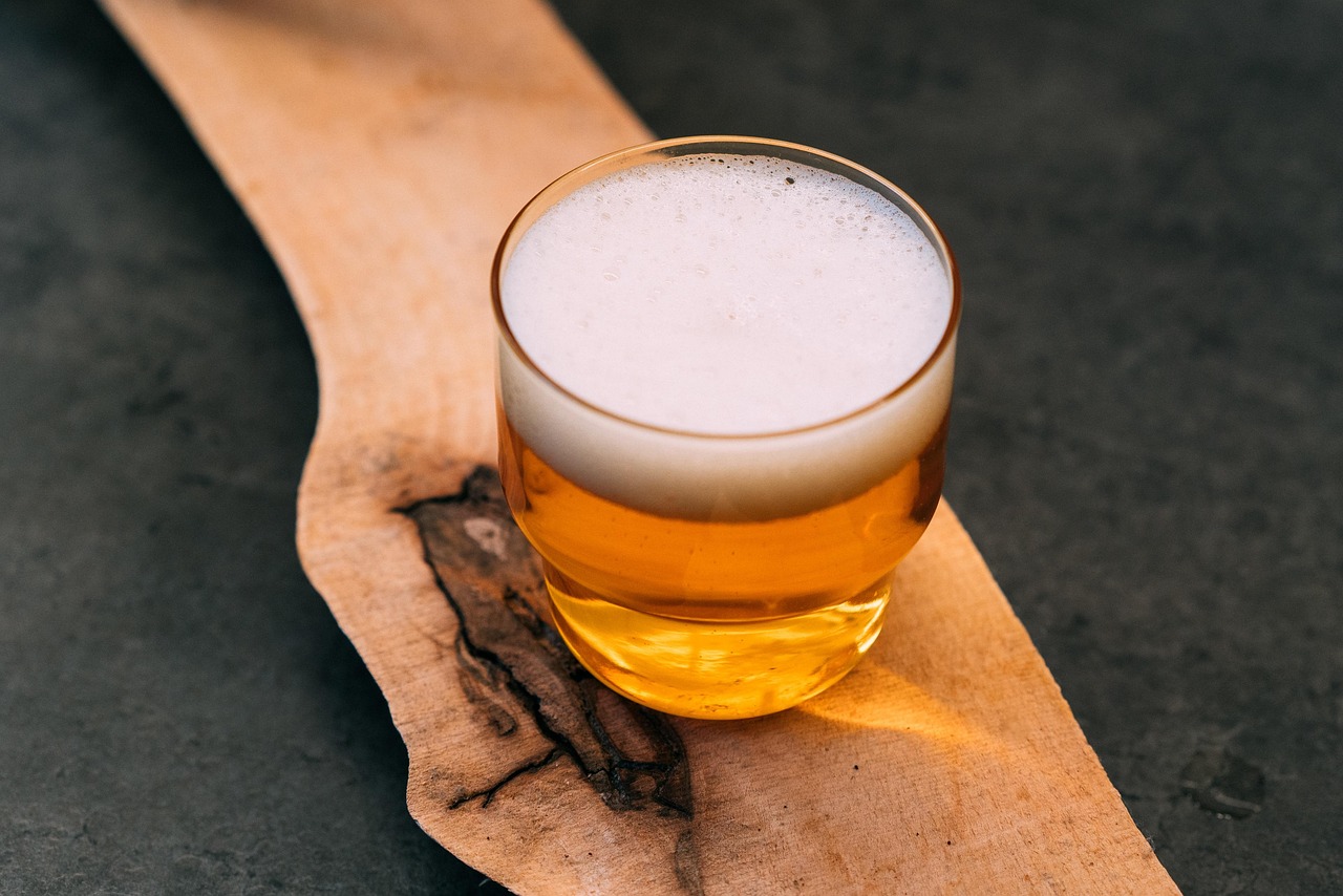 The Craft Beer and Spicy Food Pairing Trend (image credits: pixabay)