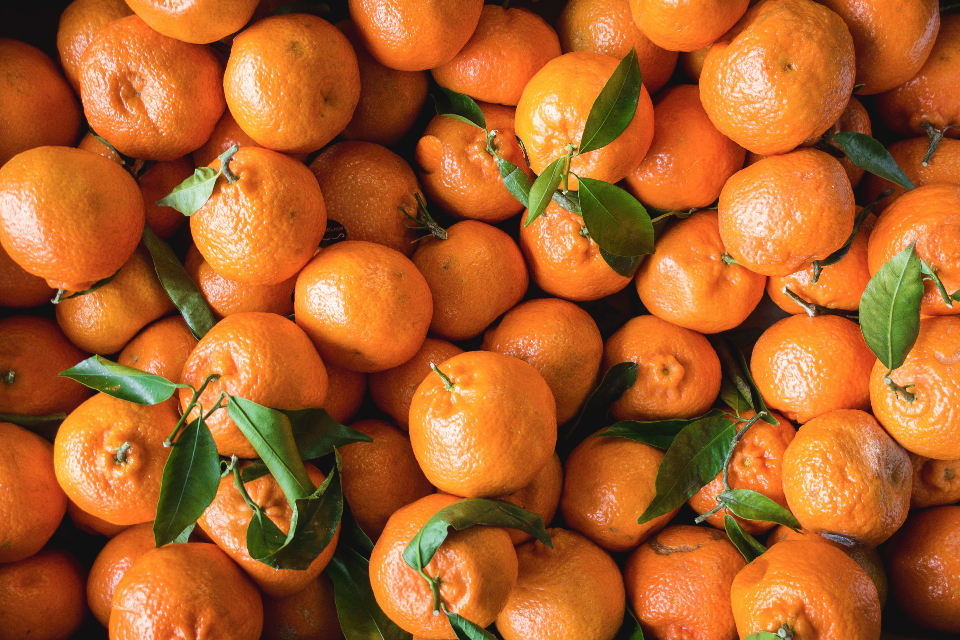 Oranges: Vitamin C with a Side of Heartburn (image credits: stocksnap)