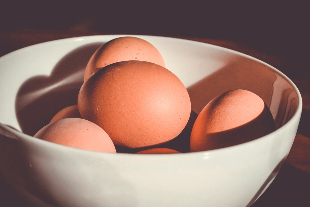 Eggs (image credits: rawpixel)