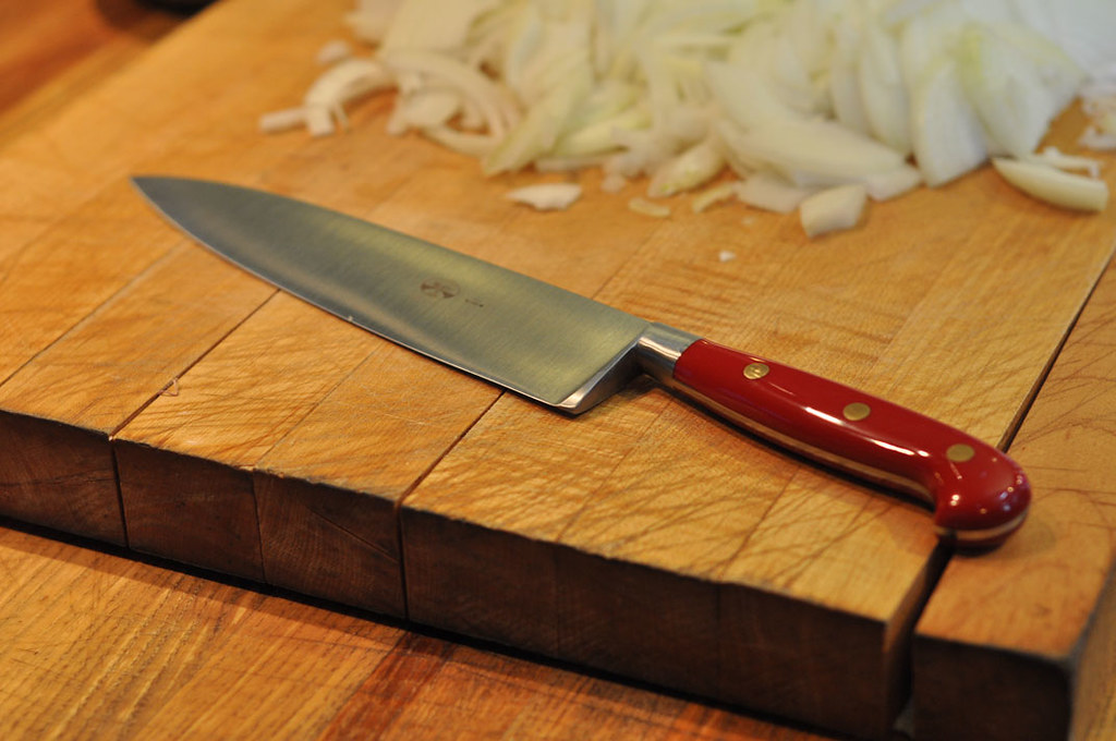 Knife Selection and Edge Preservation Techniques (image credits: flickr)
