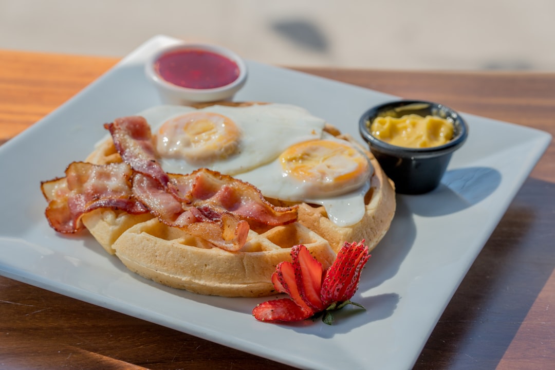 Eggs + Bacon (High-Protein Overload) (image credits: unsplash)