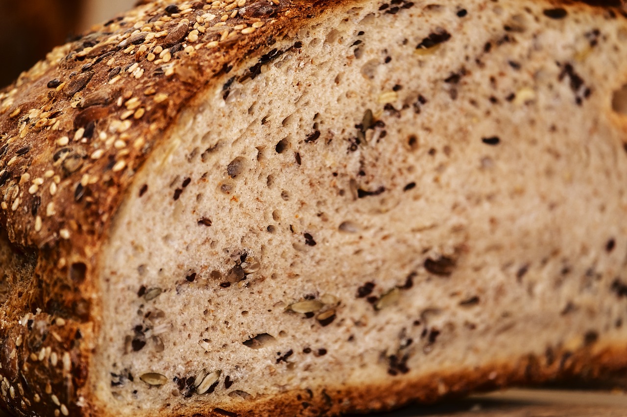 Bread: The Universal Comfort Food (image credits: pixabay)