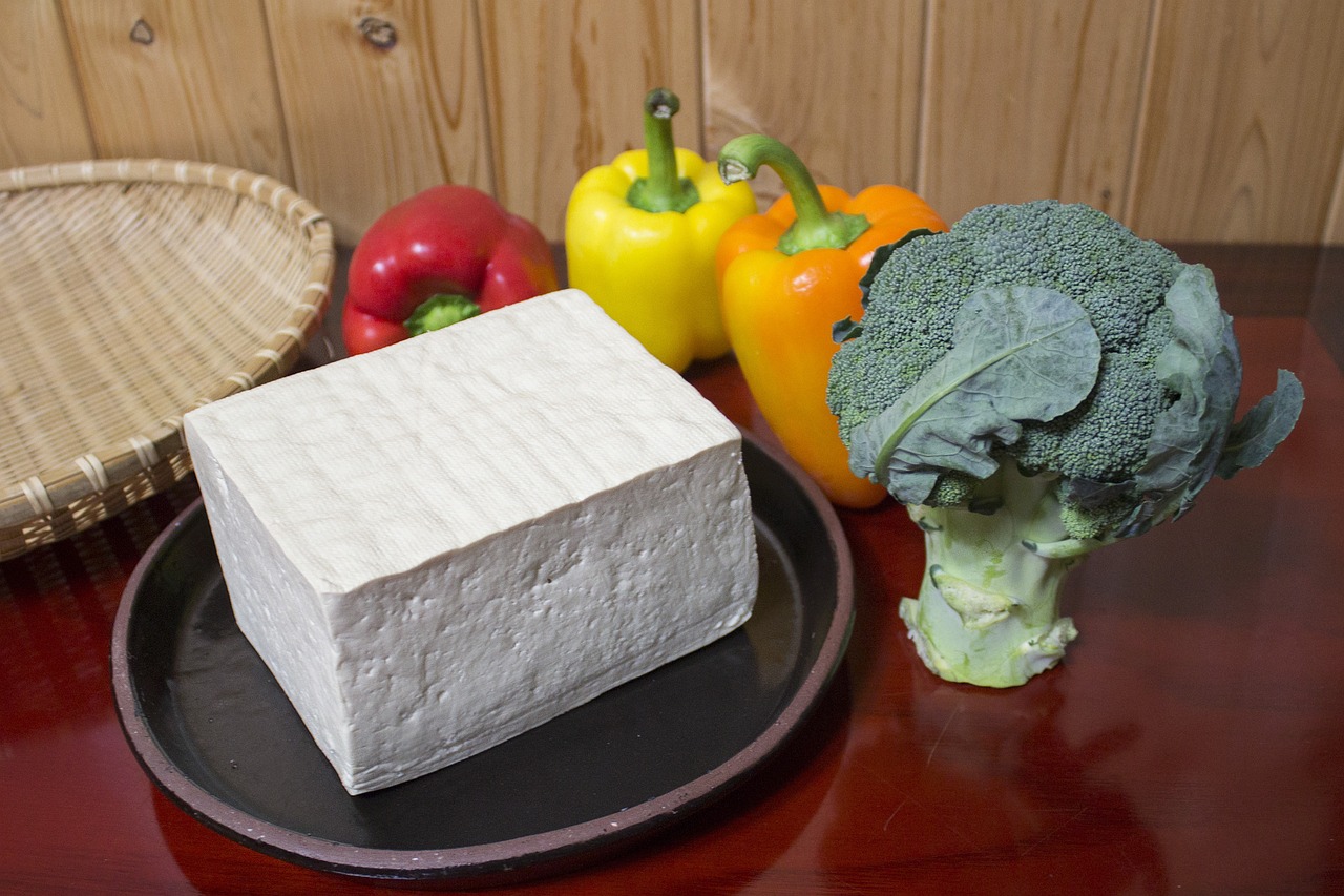 Tofu: The Calcium Chameleon (image credits: pixabay)