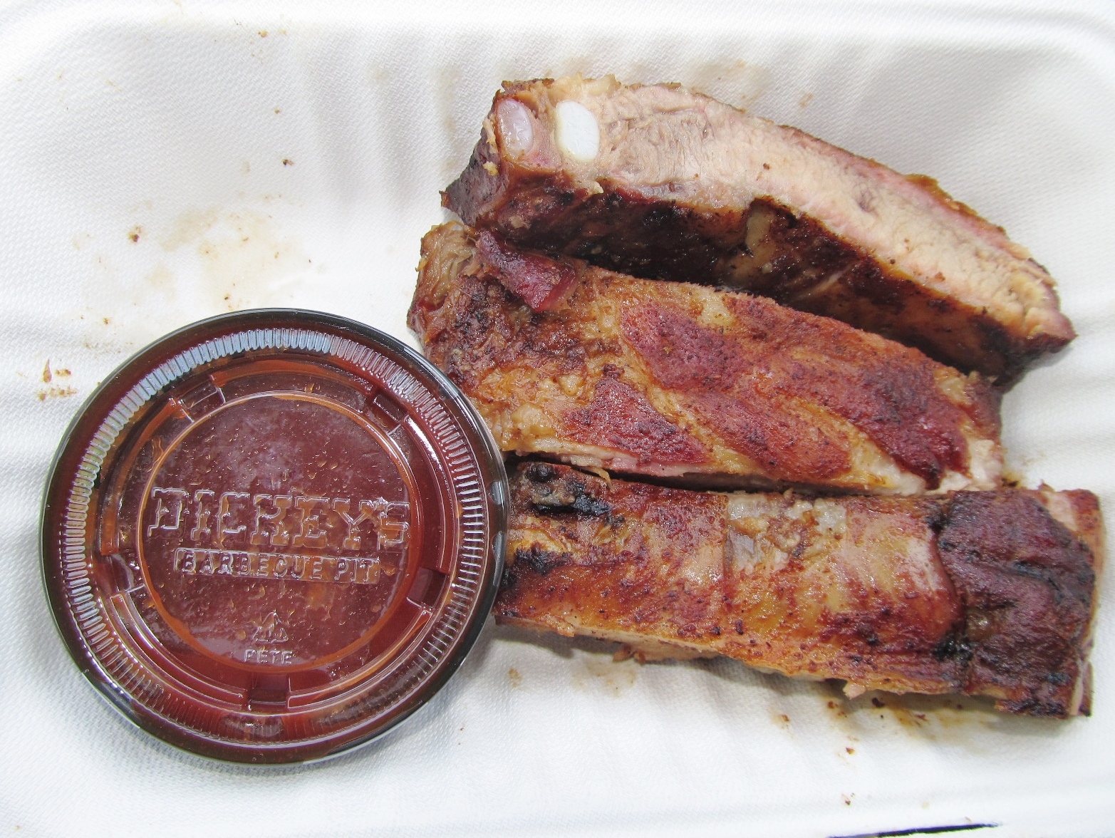 Why McConaughey’s Glaze Stands Out (image credits: wikimedia)