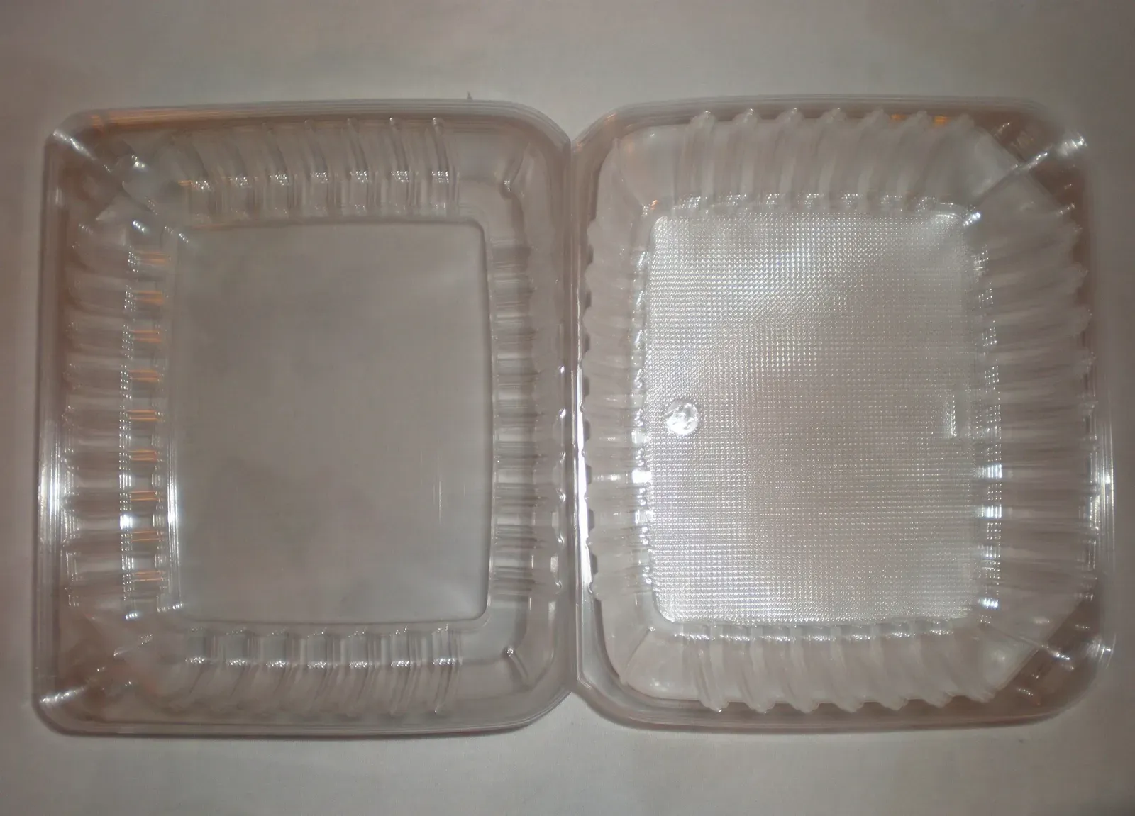 The Emotional Weight Behind Every Saved Container (By BrokenSphere, CC BY-SA 3.0)