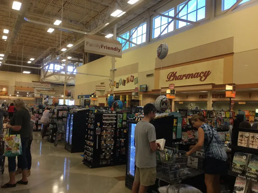 3. Cheating the Express Lane With a Overflowing Cart (Northwest Retail, Flickr, CC BY-SA 2.0)