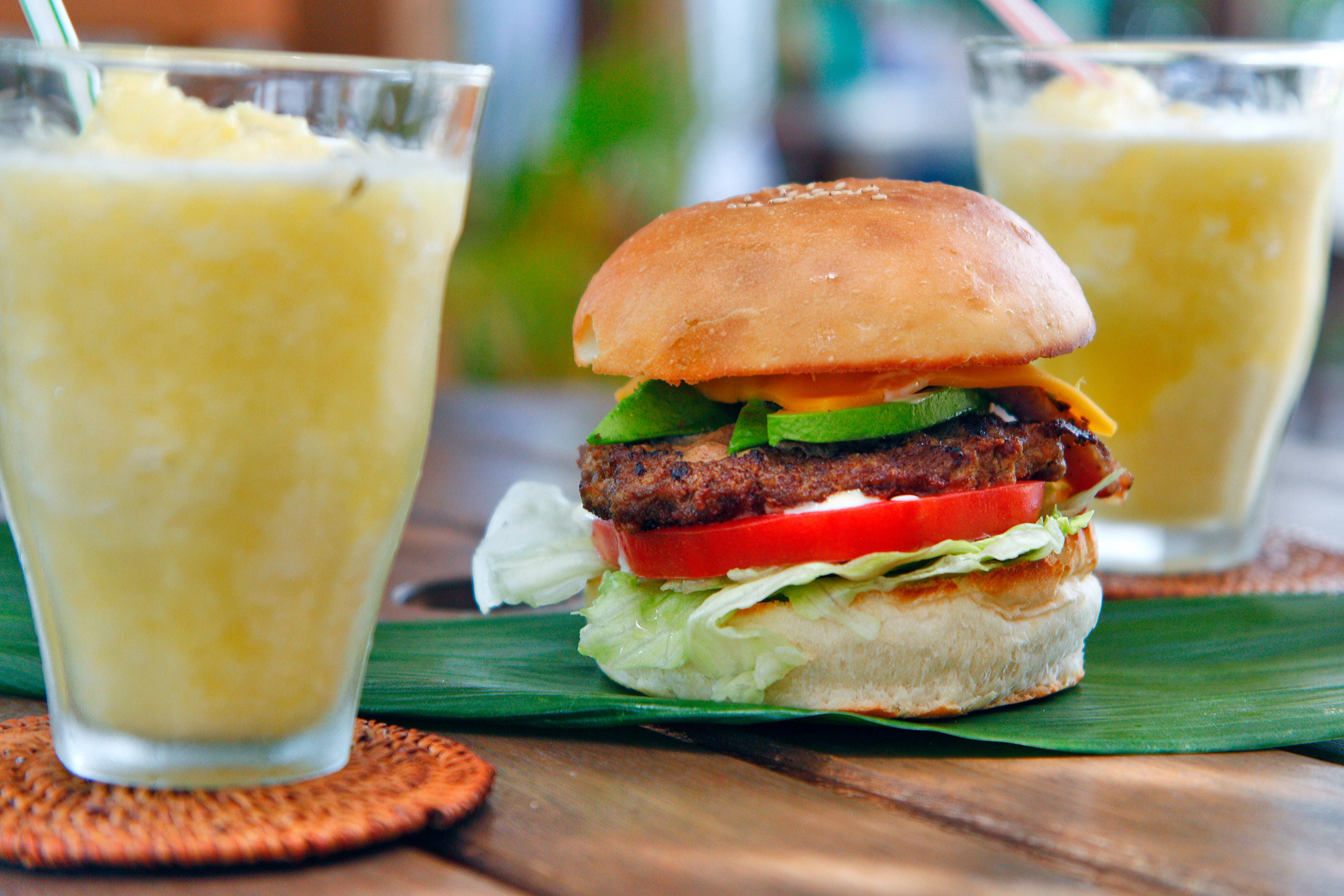 The Caloric Explosion in Every Bite (image credits: wikimedia)