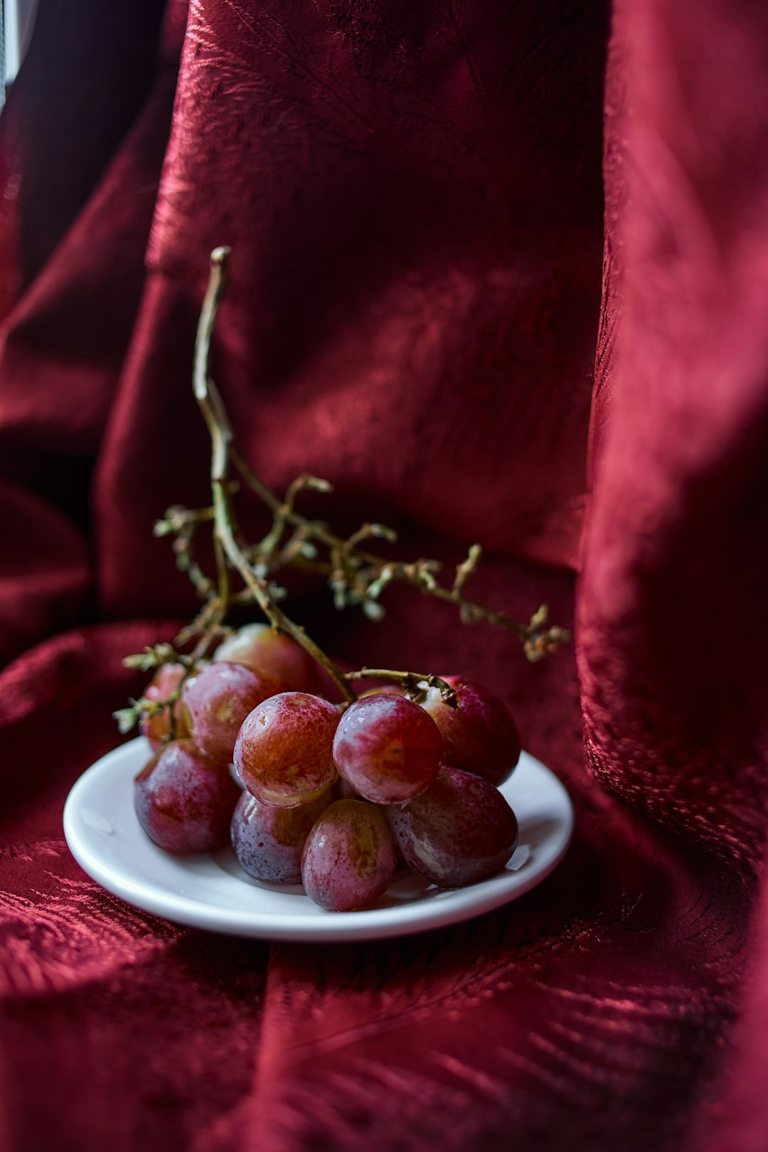 Ruby Roman Grapes - The Million-Dollar Berries (image credits: unsplash)