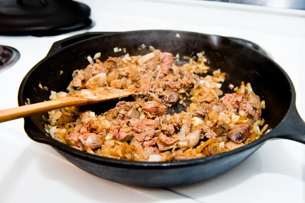 Liver and Onions (Image Credits: Flickr)