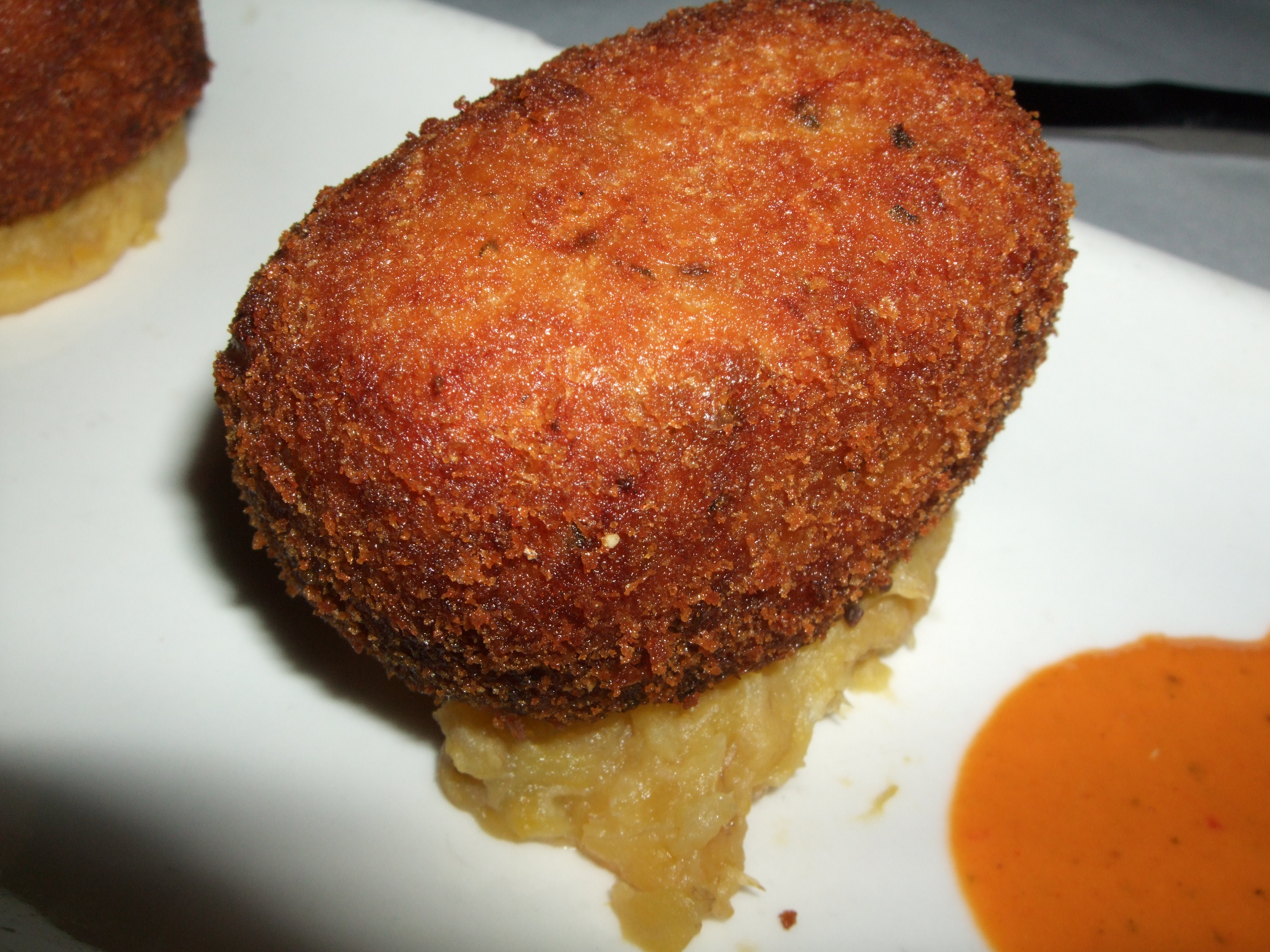 Codfish Cakes with Parsley Sauce (image credits: Bacalaito Uploaded by Diádoco, CC BY-SA 2.0, https://commons.wikimedia.org/w/index.php?curid=10640481)
