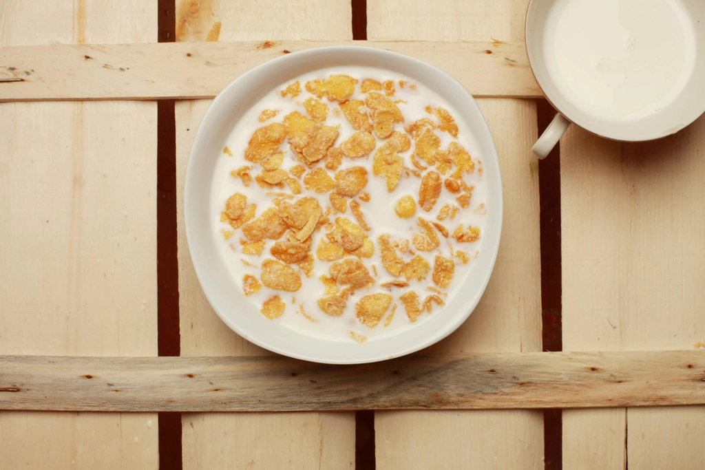 Cereal That Actually Works for Athletes (image credits: rawpixel)