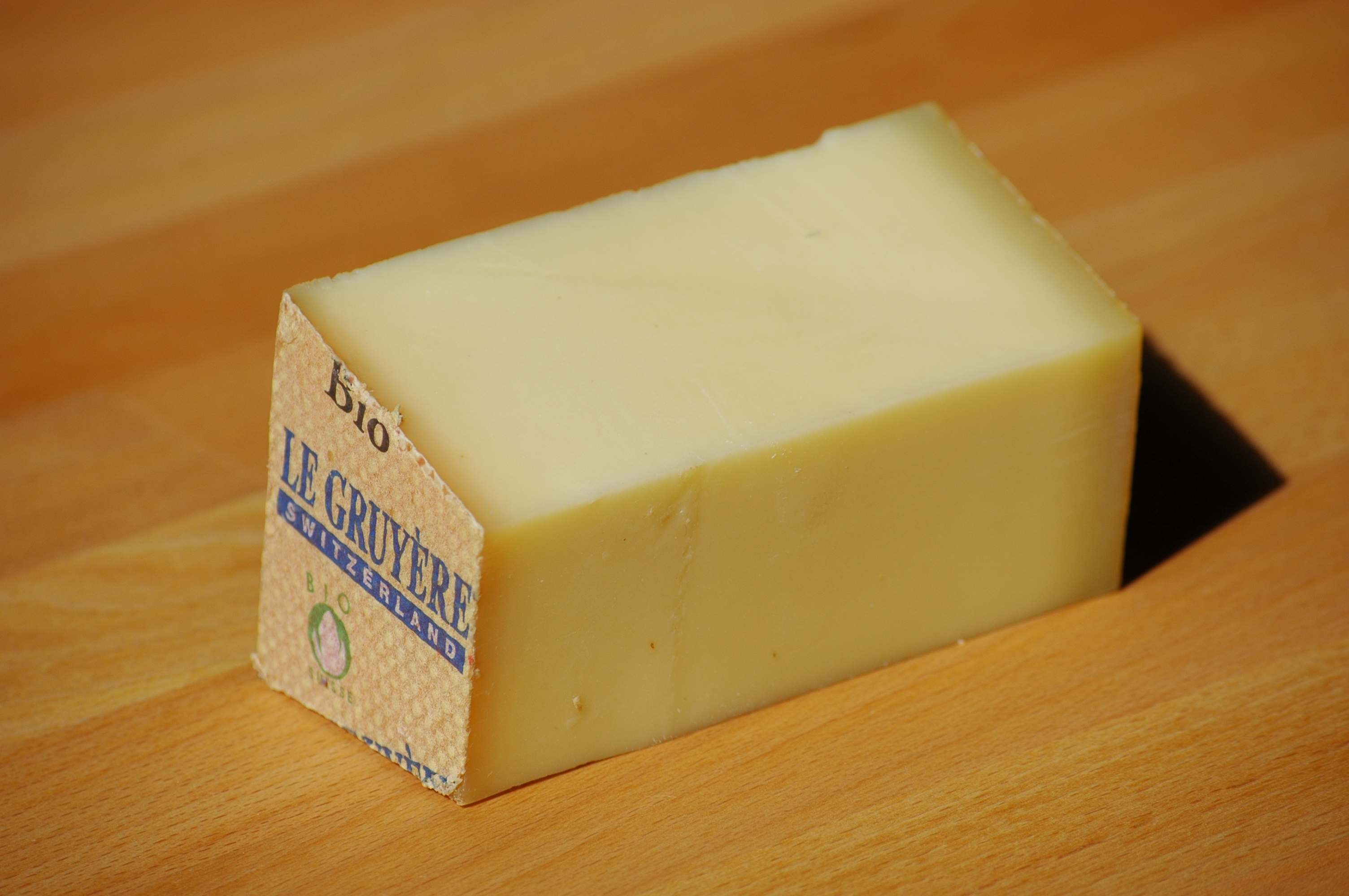 Gruyère: The Swiss Classic Facing Tariff Challenges (image credits: wikimedia)
