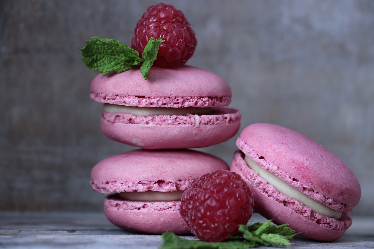 Mastering the Meringue: The Heartbeat of Macarons (image credits: pixabay)