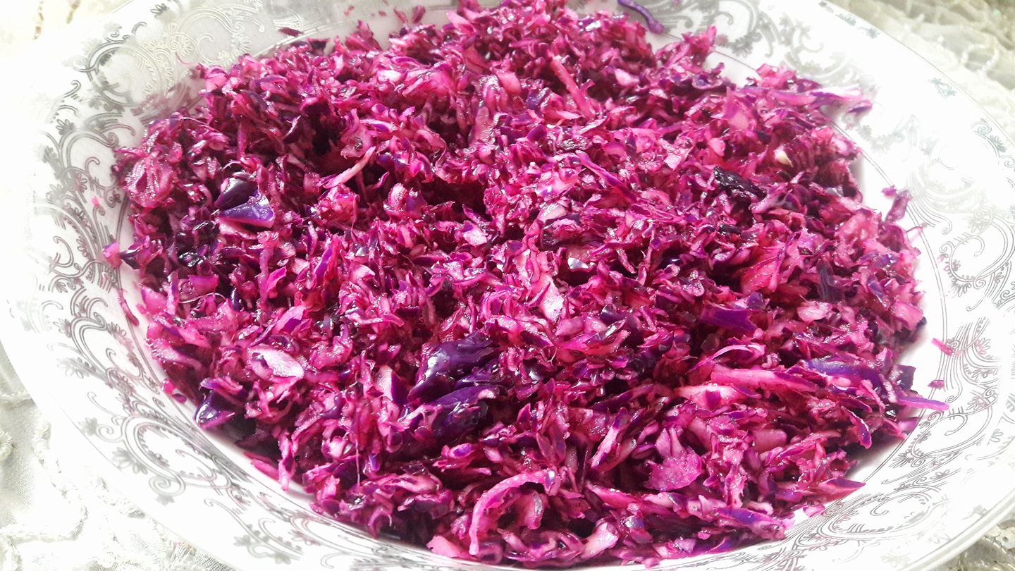 Cabbage: The Low-Calorie Volume King (image credits: wikimedia)
