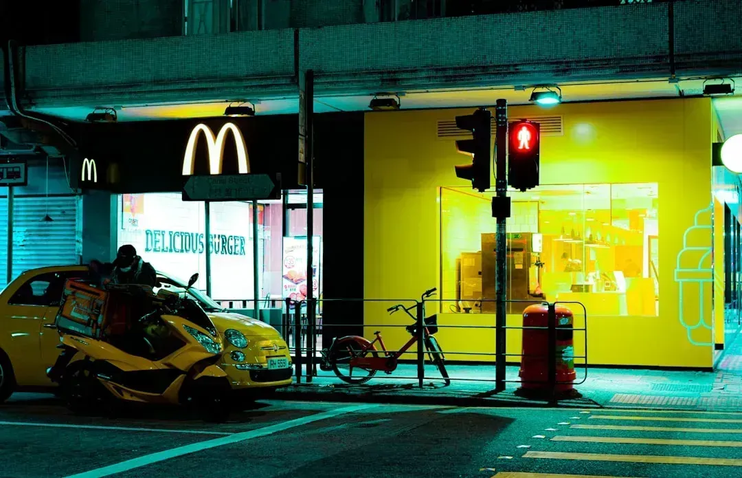 McDonald's: The Sleeping Giant That Stumbled (Image Credits: Unsplash)