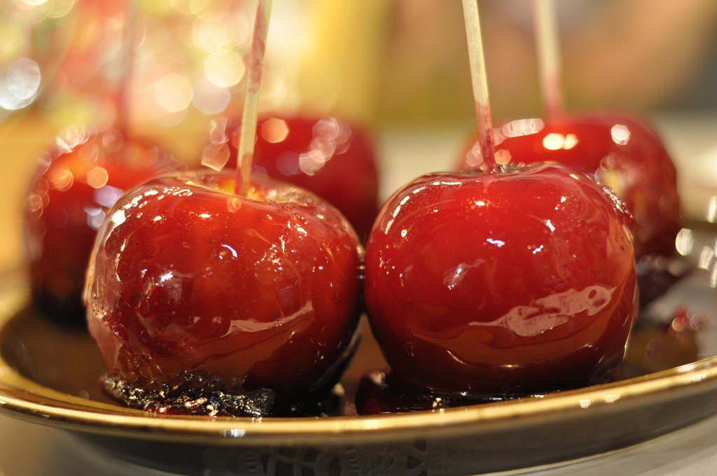 Add A Splash Of Cream Or Water For Perfect Consistency (image credits: rawpixel)