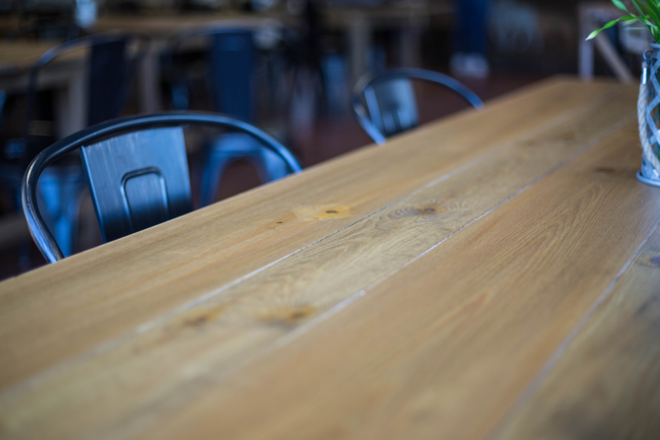 Customers Express Sadness Online (image credits: stocksnap)