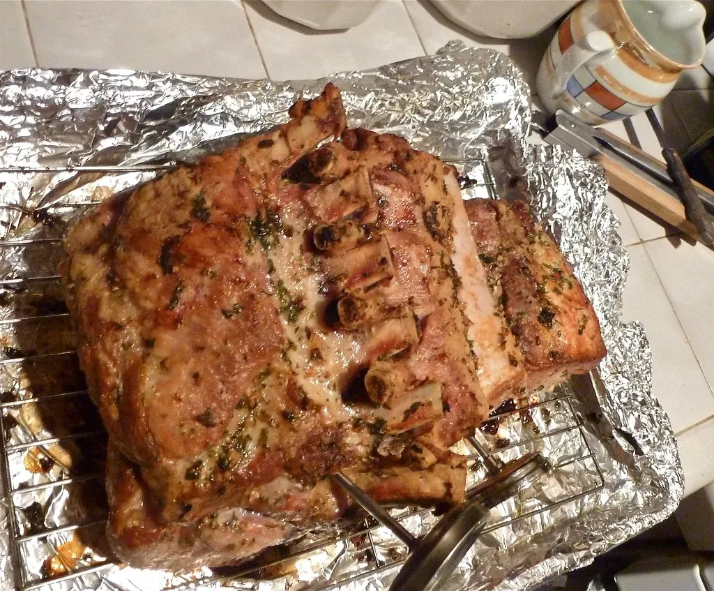 The Foil Tent Debate: To Cover or Not to Cover (Tatiana12, Flickr, CC BY 2.0)