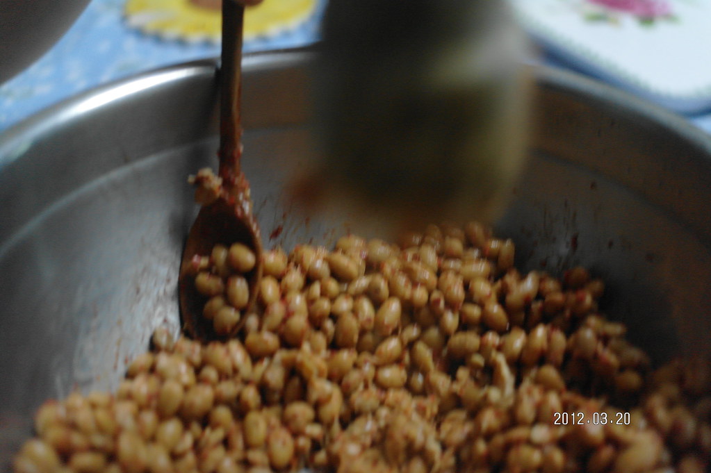 Fermented Soy: Miso, Tempeh, and Natto (image credits: flickr)