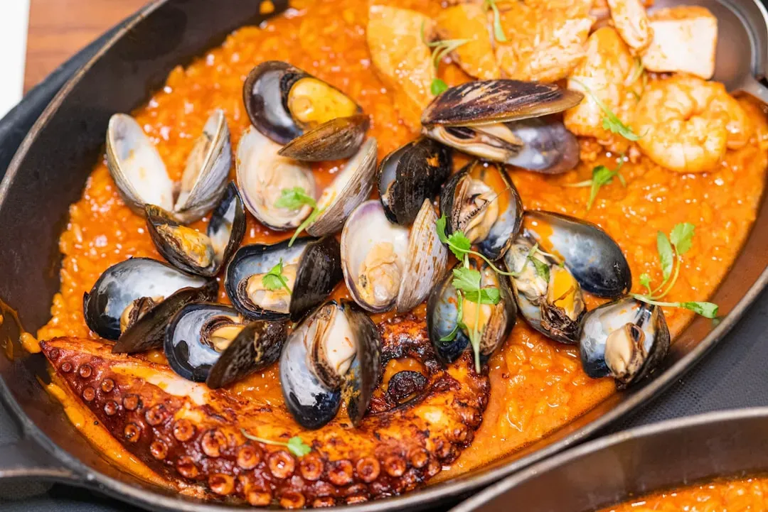 Seafood Paella (Image Credits: Unsplash)