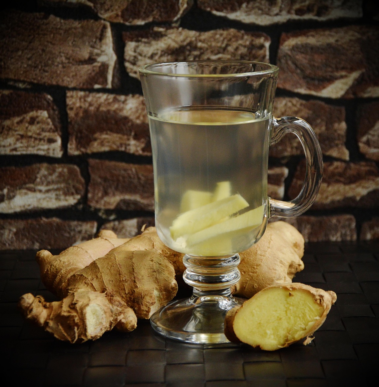 Ginger: The Zesty Root with a Punch (image credits: pixabay)