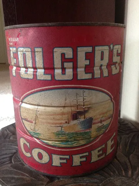 Folgers Coffee Cans (Image Credits: Flickr)