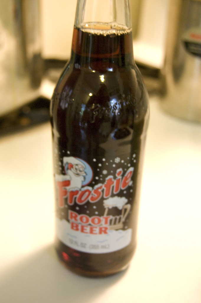 Frostie Root Beer - The Nostalgic Favorite (Image Credits: Unsplash)
