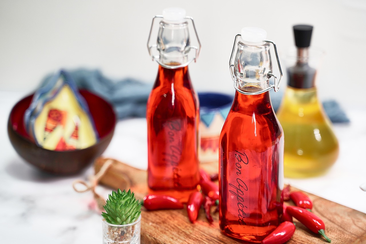 The Zesty Kick of Chili Oil (image credits: pixabay)