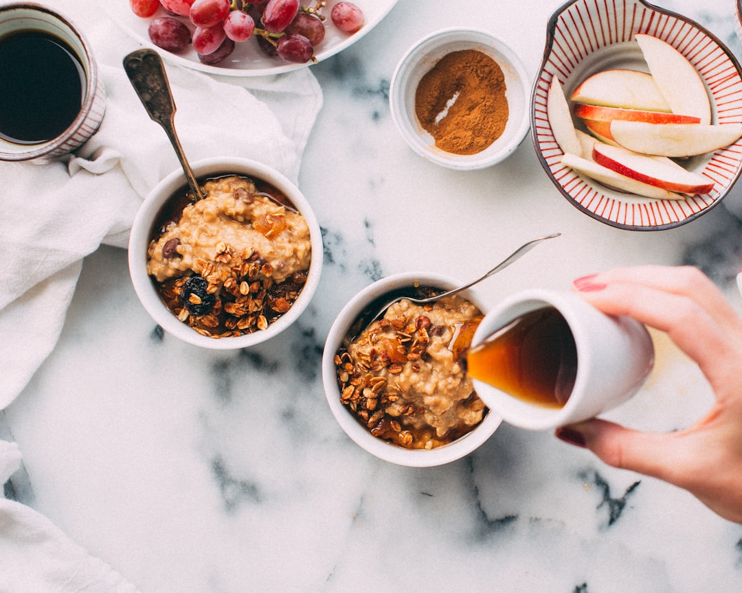 Apple-Cinnamon Steel Cut Oats: Breakfast for a Healthy Start (image credits: unsplash)