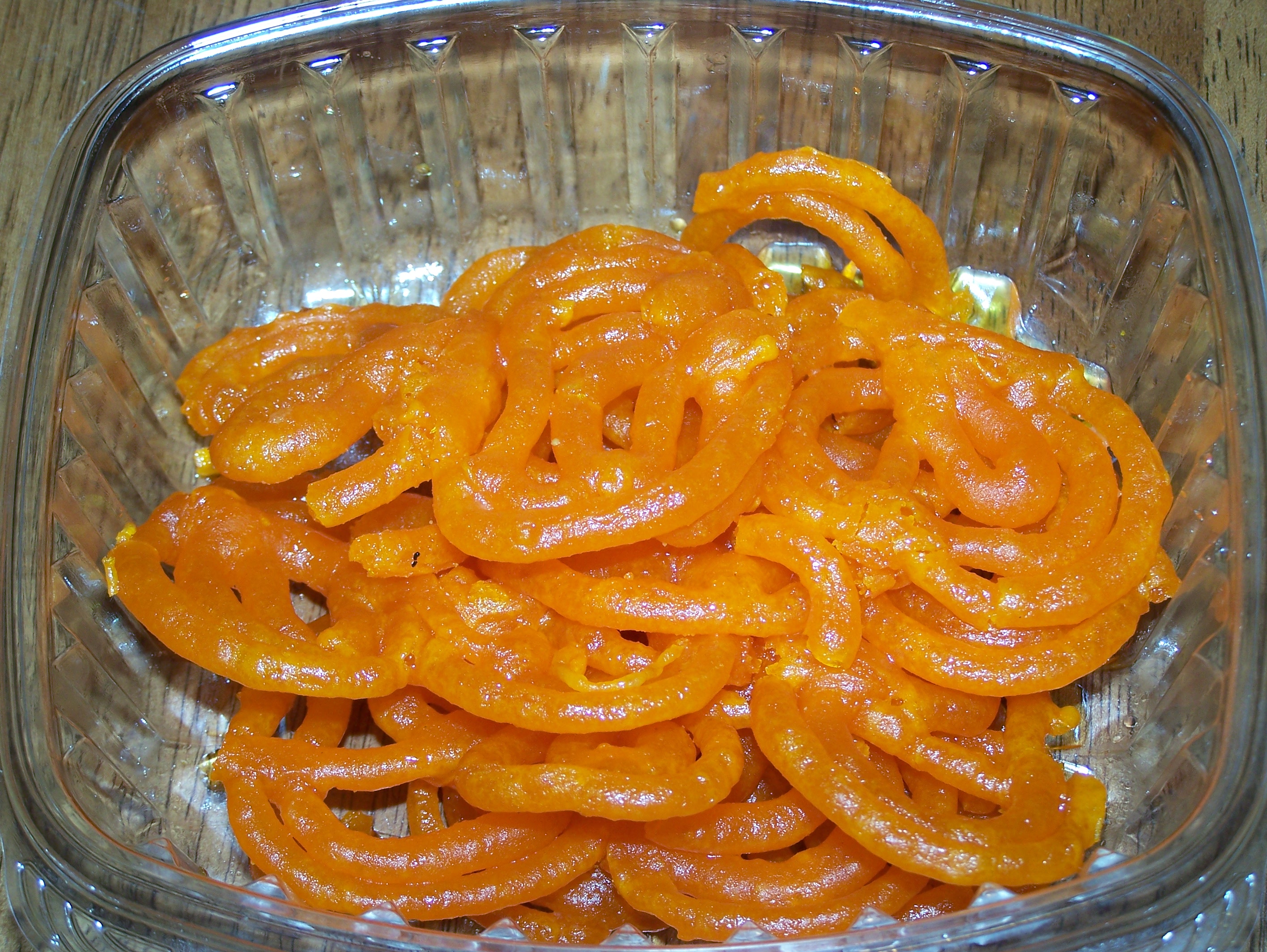 Jalebi: The Sweet Spiral Sensation (image credits: wikimedia)
